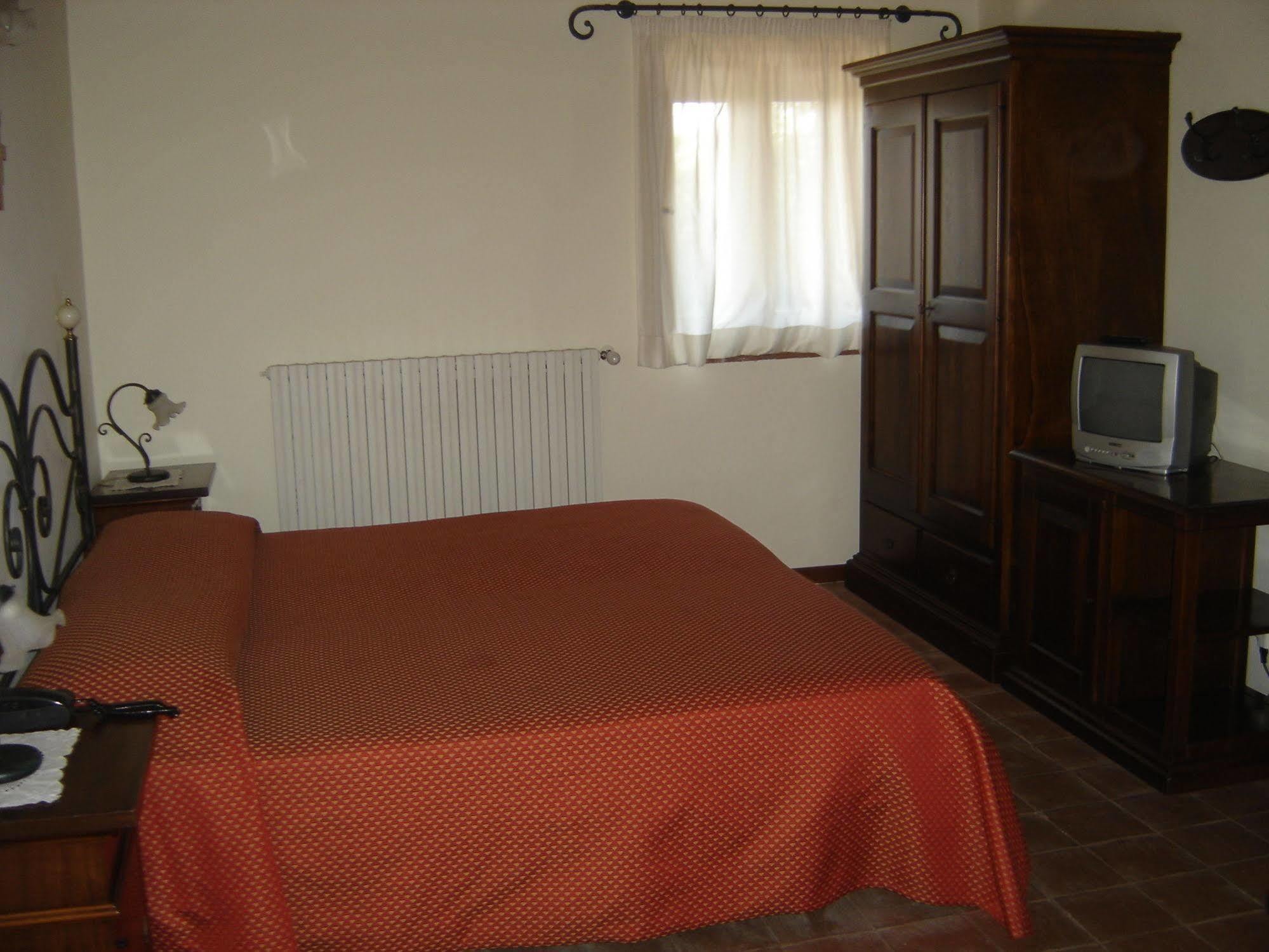 Ai Vecchi Crateri Guest House SantʼAlfio Exterior foto
